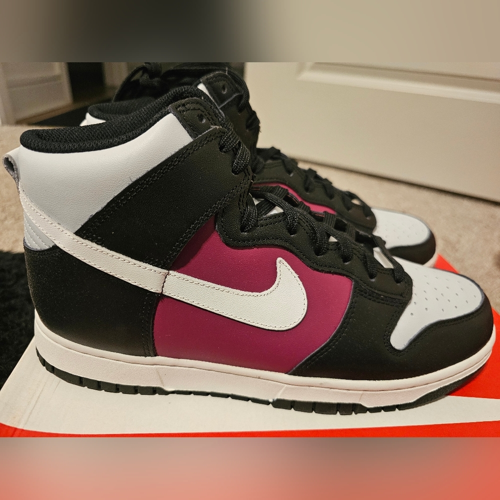 Wmns Dunk High 'Black Rosewood